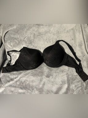 Victoria's Secret Black Lace Push-Up Bra